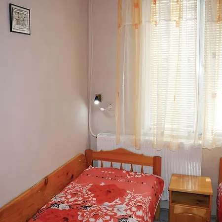 Three-bedroom Holiday In Krapets בית נופש